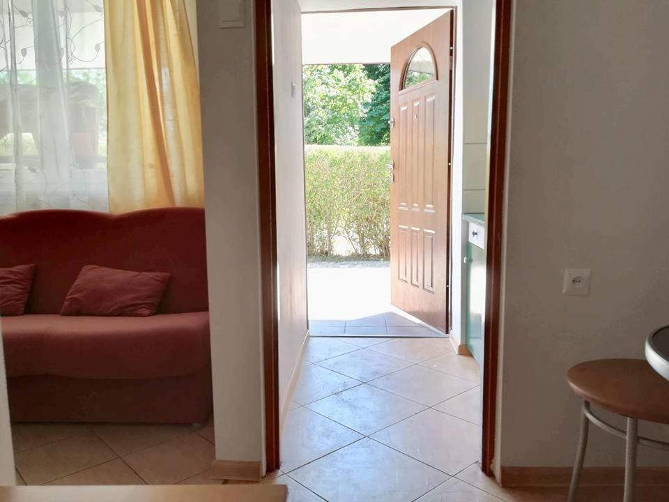 Sloneczne Apartamenty Großmöllen Exterior foto